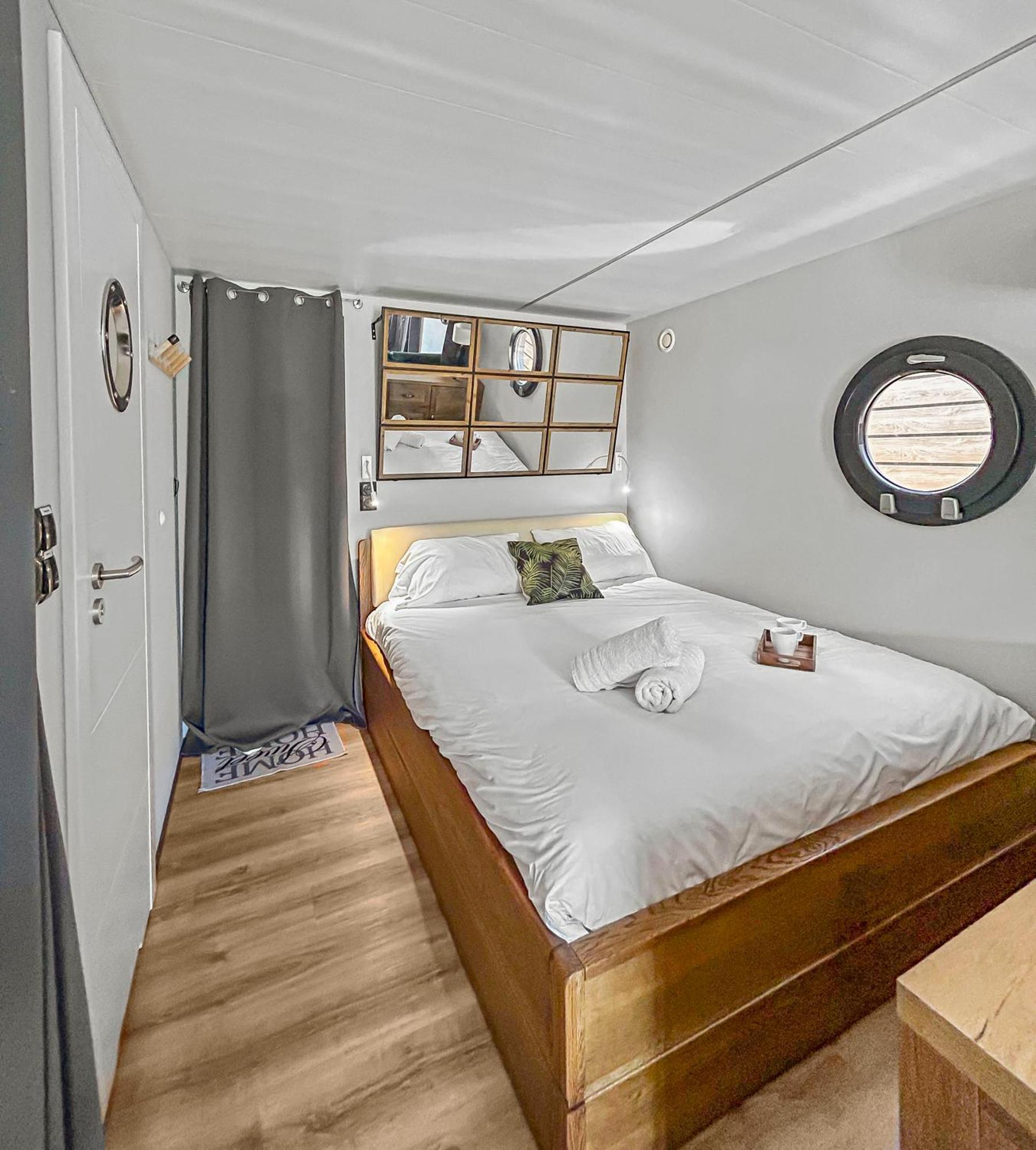 Sejour Unique Sur Un Bateau "Marius" 호텔 보베르 외부 사진